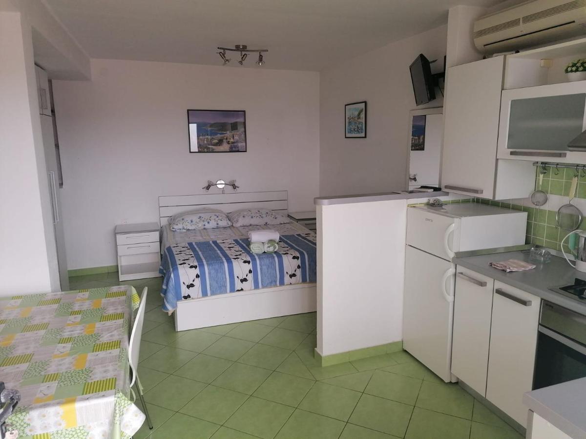 Apartments Piko2 Jelsa  Zewnętrze zdjęcie