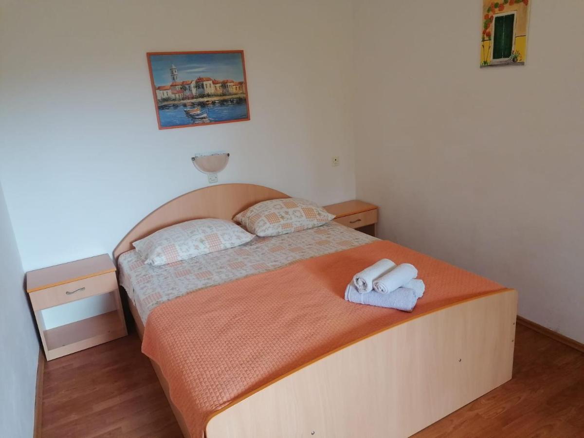 Apartments Piko2 Jelsa  Zewnętrze zdjęcie