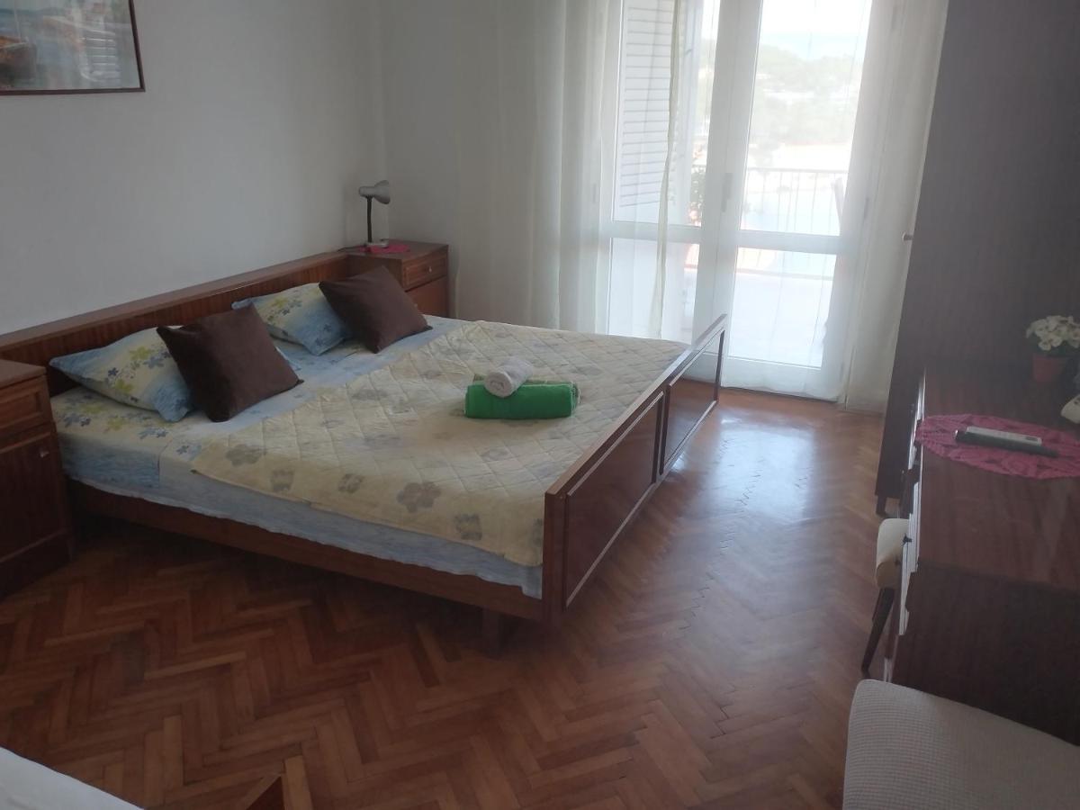 Apartments Piko2 Jelsa  Zewnętrze zdjęcie